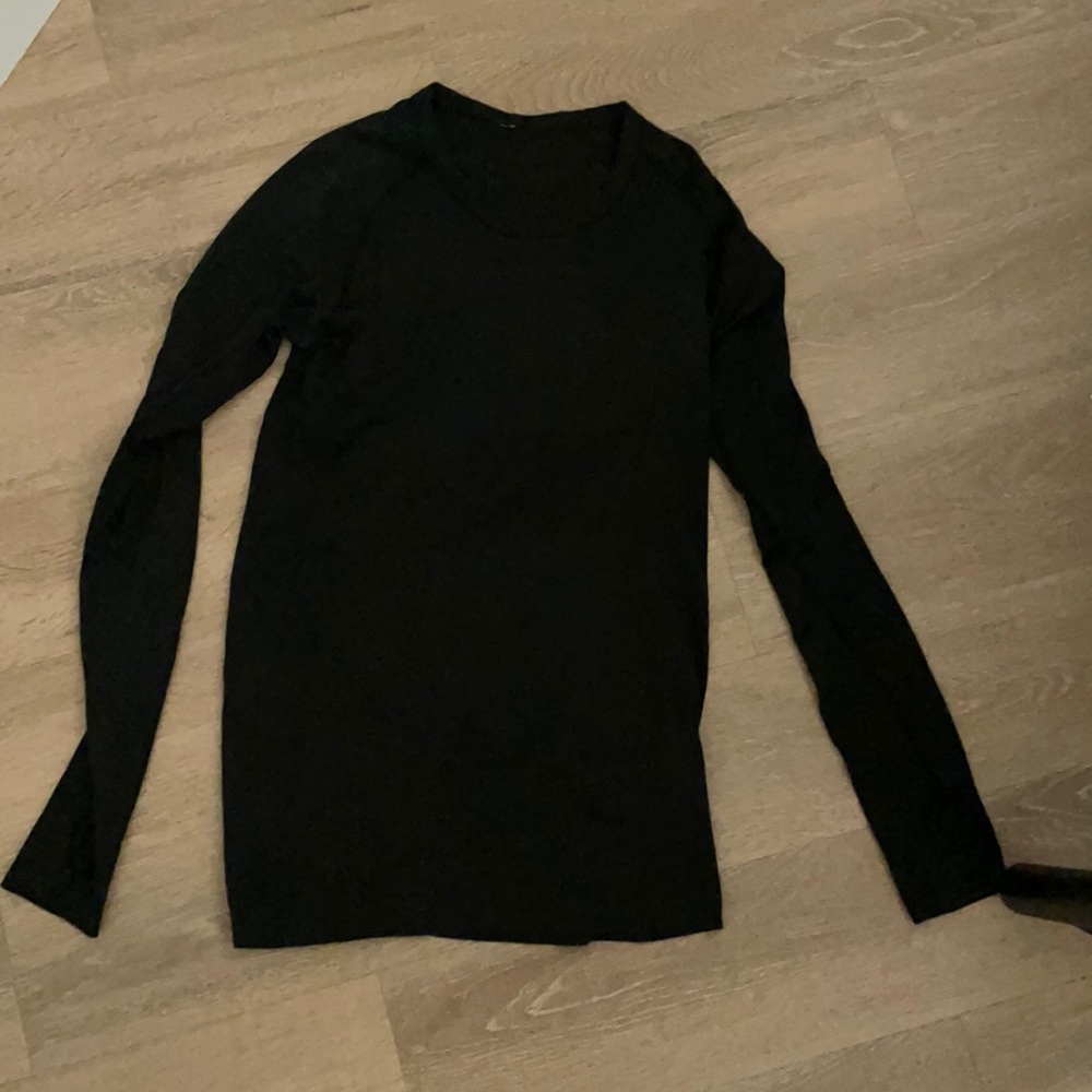 Lululemon swiftly tech long sleeve
